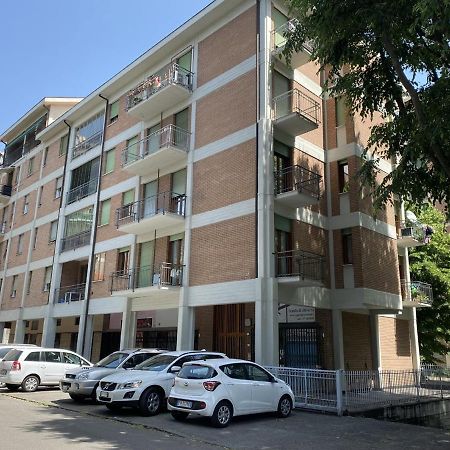 雷焦艾米利亚Casa Di Ale公寓 外观 照片